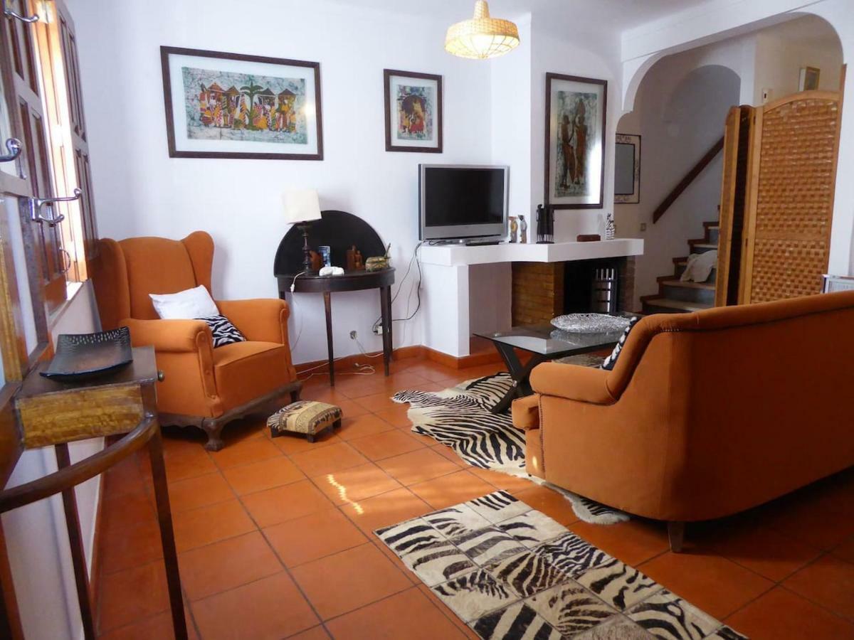 Casa Berimbau Villa Вила Нова де Милфонтеш Екстериор снимка